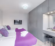 Stylish 3-Bedroom House in Wembley | Close to Park