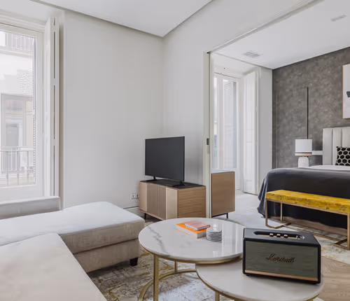 Calle Mayor Serviced Apartment