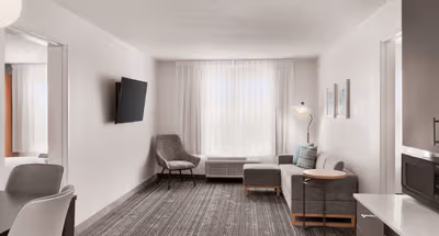 West Diehl Rd Aparthotel