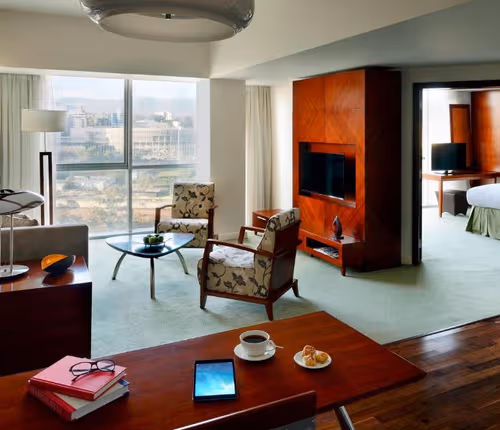 Jomo Kenyatta Street Serviced apartment