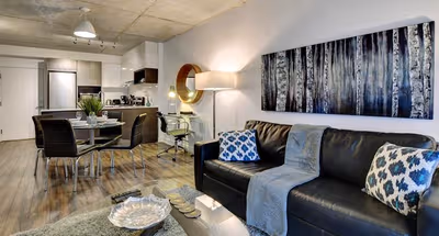 Wellington Street Apartment