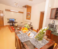 Road 23 Serviced Apartment