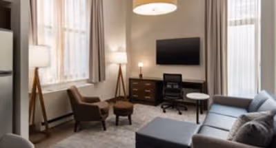 East 48th Street ApartHotel