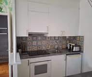 Rue de Dumas Serviced Apartment