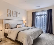 Lincoln Ave Apartment