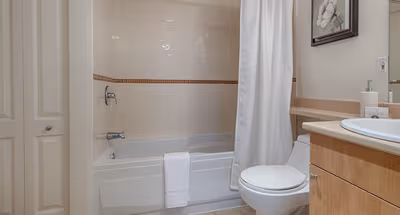 Rue Rufus-Rockhead Apartment