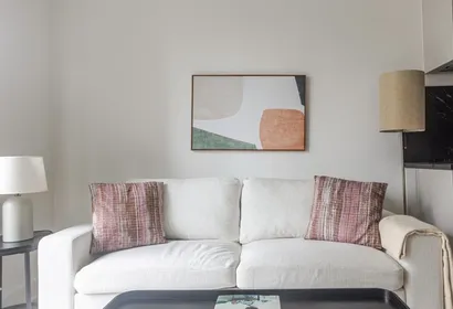 Gold St Apartment