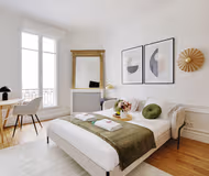 120 m² | 4 Minutes from the Eiffel Tower | Avenue de Suffren – A Plush Luxury Abode