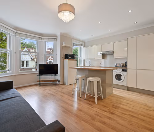 Flat 2, Broughton Apartment