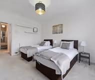 Flat 2, Broughton Apartment