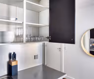 Rue Lord Byron Serviced Apartment