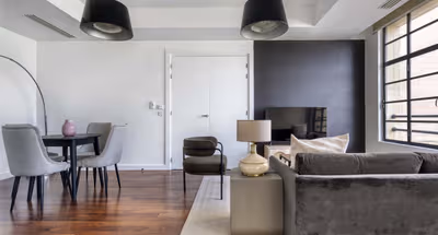 Rue Lord Byron Serviced Apartment