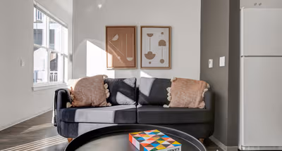 Artisan Way Apartment