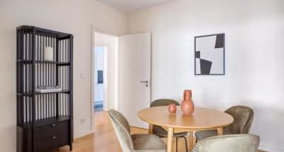 Reis Serviced Apartment