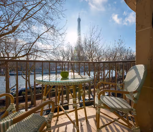 Avenue de New York Serviced Apartment, Eiffel Views