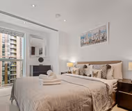 1 bedroom apartment at Talisman &amp; Duckman Tower at Canary Wharf by MySquare