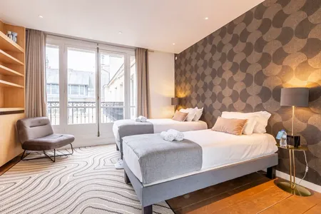 Paris Perfection – 340sq.mt. Duplex Overlooking Iconic Champs‑Élysées