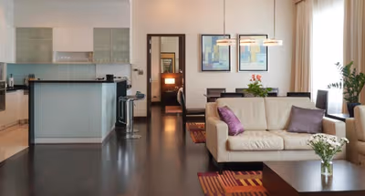 24 Alley Luxury Serviced Apartment