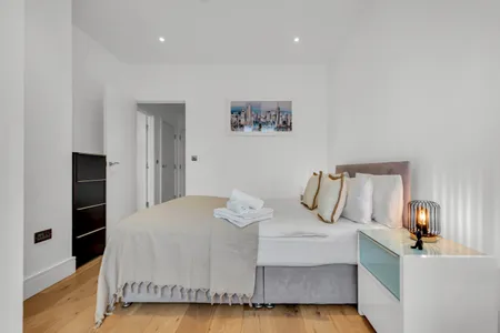 One bedroom apartment at Regent's Park Serviced Apartments by MySquare