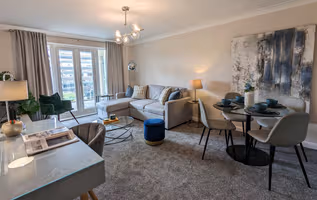 40 Handley's Elite Apartment