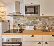 Rue de Tracy Serviced Apartment