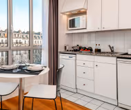 Studio Deluxe kitchen area Bastille Marais Paris