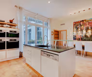 Avenue Léopold II Serviced Apartment