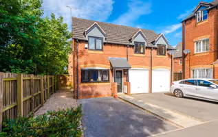 Belton Close