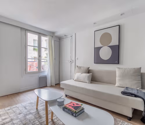 Dragon Serviced Apartment