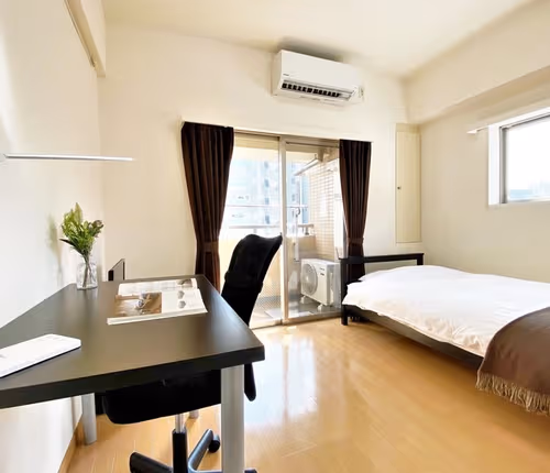 3-chōme Higashikanda Apartments