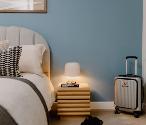 Studio apartment at Battersea apartment