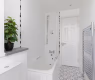 Flat 3, 98 Prestbury Road