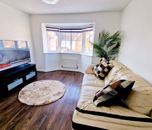 The Cozy Thames Haven