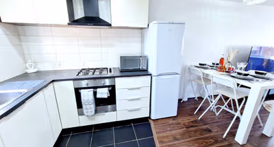 The Cozy Thames Haven