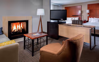 Walnut Hill Lane Aparthotel