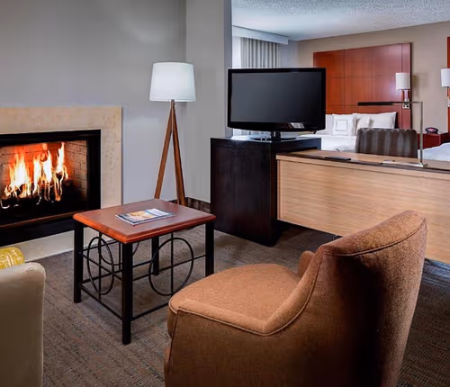 Walnut Hill Lane Aparthotel