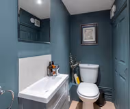 2 Coach House
