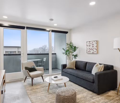 West South Apartment