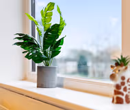 3 Bed Contractor Friendly WIFI Lots Of Parking