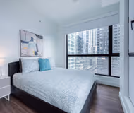 Rue Lucien-L'Allier Apartment