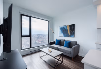 Rue Lucien-L'Allier Apartment