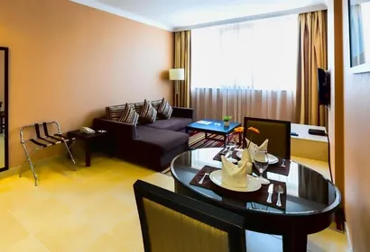 Al Tanmiya Street Serviced Apartment