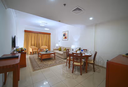 Burjuman Mall Road Serviced Apartment