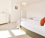 Bedroom at Walthall House