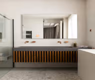 Invalides 3bedroom service apartment