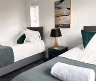 Stylish 4 bed house at Tattenhoe