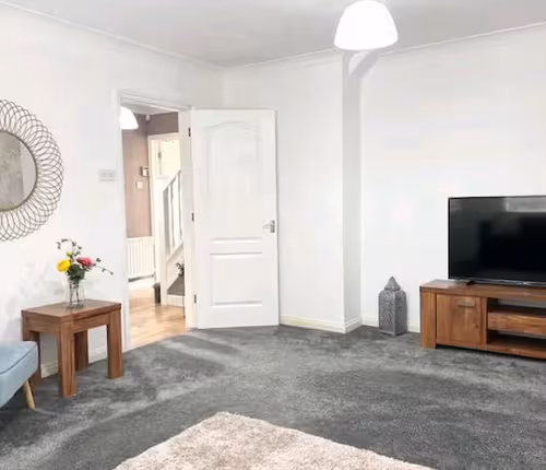 Stylish 4 bed house at Tattenhoe