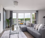 Wharf View by Mia Partners