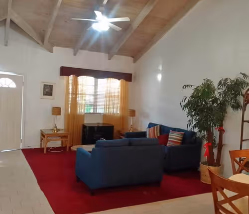 Seaview Drive Apartment