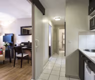 1 bedroom Apartment kitchen